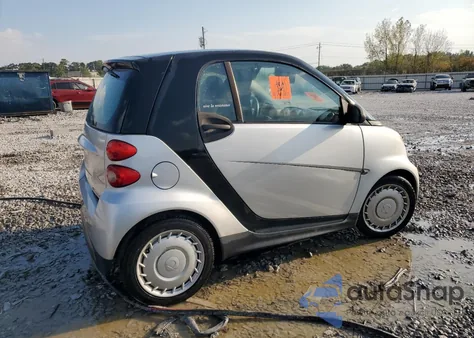 2015 Smart Fortwo Pure z USA, uszkodzony, nr VIN WMEEJ3BA4FK819361
